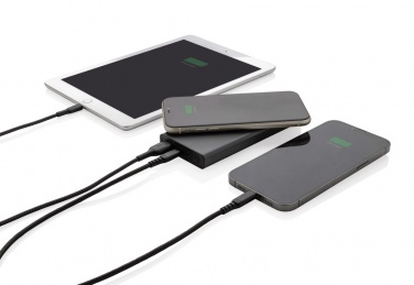 Logotrade werbemittel das Foto: Terra 10.000mAh 18W Powerbank aus RCS  Alu, 10W Wireless