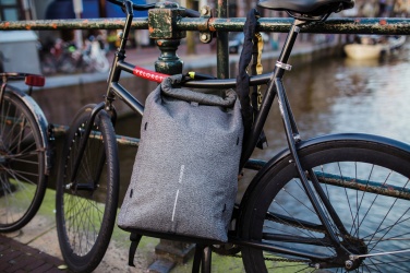 Logotrade Werbegeschenke das Foto: Urban schnitthemmender Anti-Diebstahl-Rucksack