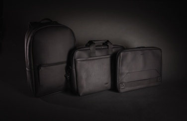 Logotrade Werbeartikel das Foto: Swiss Peak Deluxe PU Laptop-Rucksack, PVC-frei