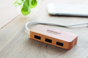 Logotrade Werbeartikel das Foto: 3 Port 2.0 USB Hub Bambus