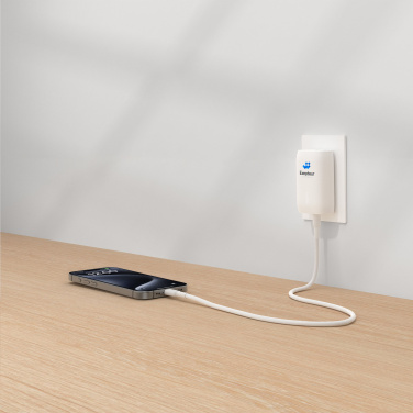 Logotrade Werbeartikel das Foto: Belkin BoostCharge 3-Port-Wandladegerät