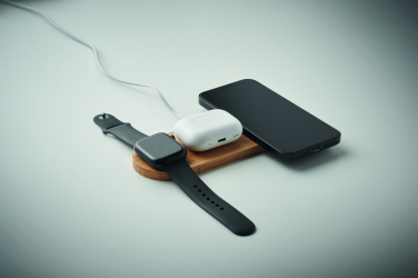 Logotrade Firmengeschenke das Foto: 3in1 kabellose Ladestation