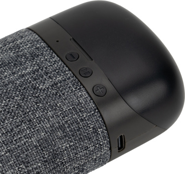 Logotrade Firmengeschenke das Foto: Bluetooth-Lautsprecher HF01 mit integrierten Ohrhörern 2 in 1