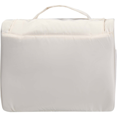 Logotrade Geschäftsgeschenke das Foto: Puffer GRS recycelte aufhängbare Kulturtasche 8L