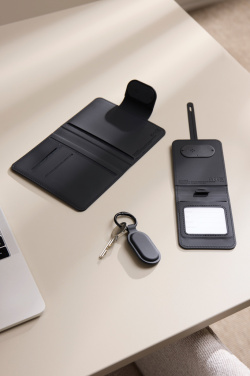 Logotrade Werbeartikel das Foto: VINGA Baltimore RCS Passport Cover mit Dual-Finder