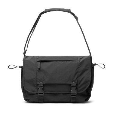 Logotrade Logogeschenke das Foto: KENTO URBAN 15,6" Messenger aus RCS recyceltem Nylon