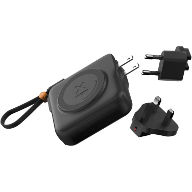 Logotrade Firmengeschenke das Foto: Xtorm TravelPro 30 W, 10.000 mAh, 3 in 1 Reiseladegerät