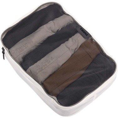 Logotrade Geschäftsgeschenke das Foto: Thule 2 teiliges Packwürfelset aus recyceltem Material