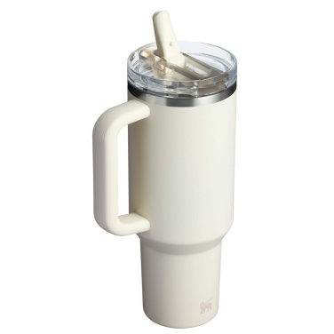 Logotrade werbemittel das Foto: Stanley Quencher® ProTour 1180 ml Thermobecher aus recyceltem Edelstahl mit Flip Strohhalm 