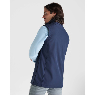 Logotrade Geschäftsgeschenke das Foto: Nevada Softshellbodywarmer Unisex