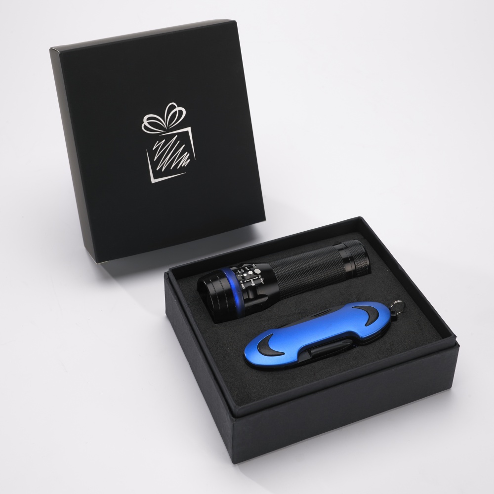 Logotrade promotional giveaway image of: SET COLORADO I: LED TORCH AND A POCKET KNIFE, blue