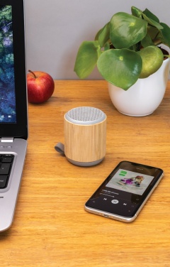 Logo trade promotional items image of: Bamboo and fabric 3W wireless speaker