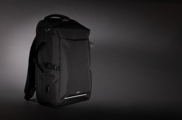 Logotrade promotional merchandise picture of: Swiss Peak AWARE™ XXL weekend travel backpack