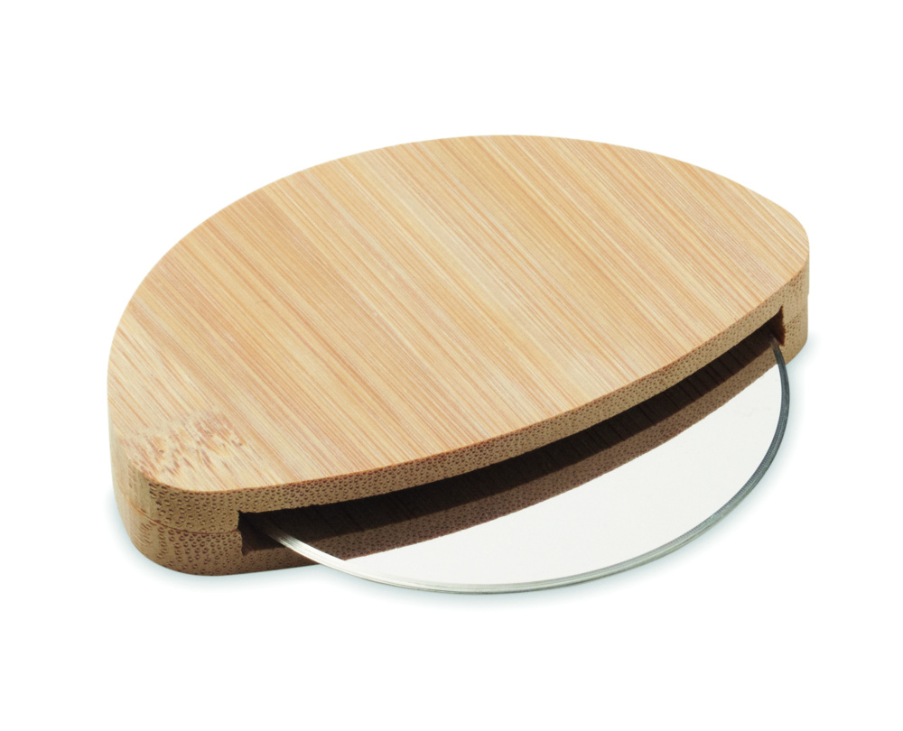Logotrade advertising products photo of: Round bamboo pizza cutter