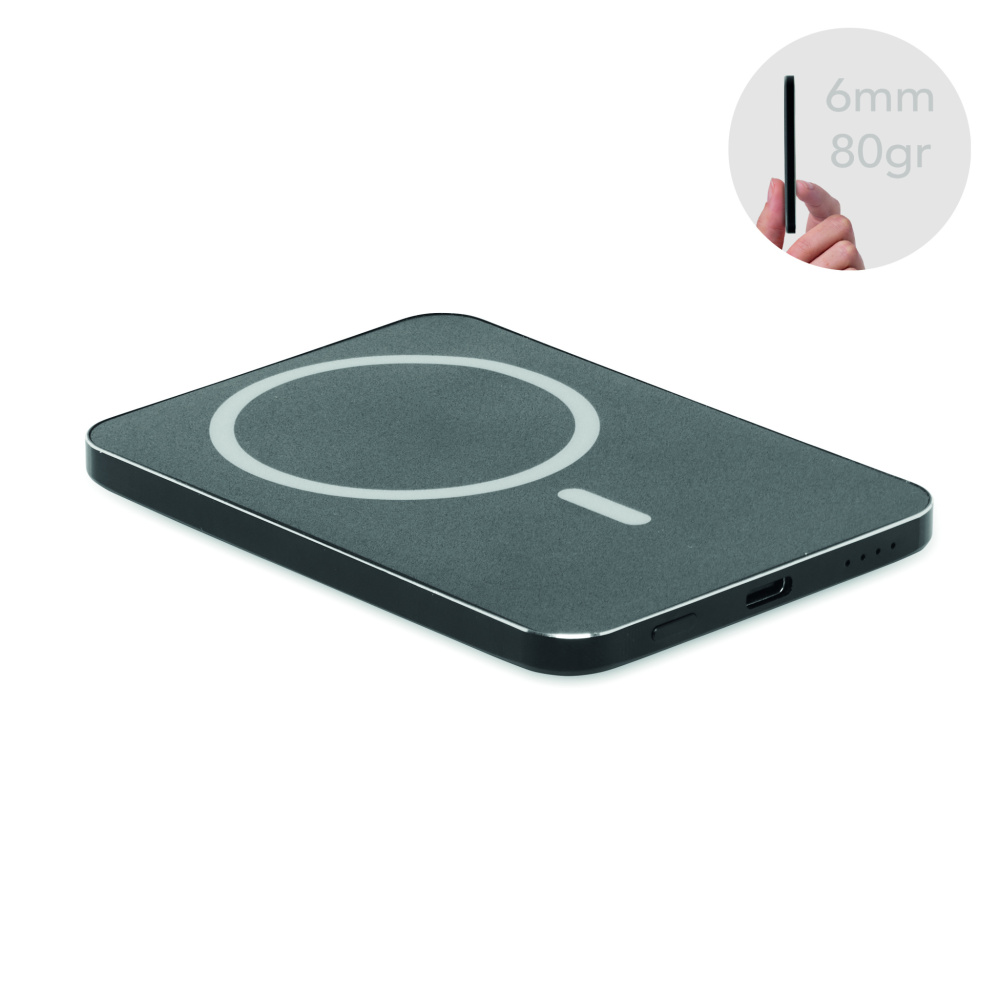 Logotrade corporate gift picture of: Slim magnetic power bank 20W