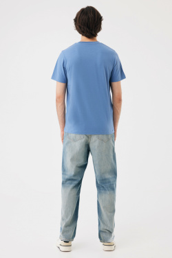 Logo trade promotional giveaway photo of: Iqoniq Sierra lightweight recycled cotton t-shirt