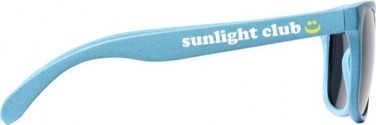 Logotrade ärikingitused pilt: Rongo nisufiibirist päikeseprillid, helesinised