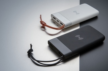 Logotrade reklaamtooted pilt: Aria 8000 mAh 5W juhtmevaba laadimise akupank