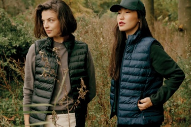 Logo trade reklaamkingid foto: Iqoniq Meru naiste taaskasutatud polüestrist vest