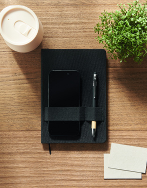 Logotrade reklaamkingituse foto: NOTA A5 RPET märkmik pastapliiatsiga