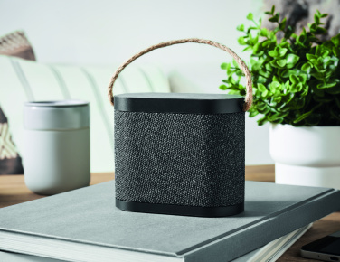 Logotrade firmakingituse foto: WUSIC 15 W juhtmevaba laadija kõlar