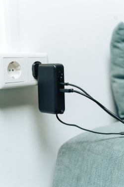 Logo trade reklaamkingi pilt: Urban Vitamin Eureka hübriid 10000mah akupank 65W