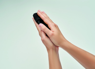 Logotrade reklaamtooted pilt: Kätesoojendaja kootud polüestrist taskus