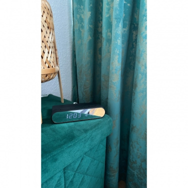 Logo trade firmakingi pilt: Äratuskell ja juhtmevaba laadija ADELAIDE