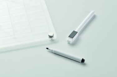 Logotrade firmakingi foto: PLANIT akrüülist planeerimistahvel