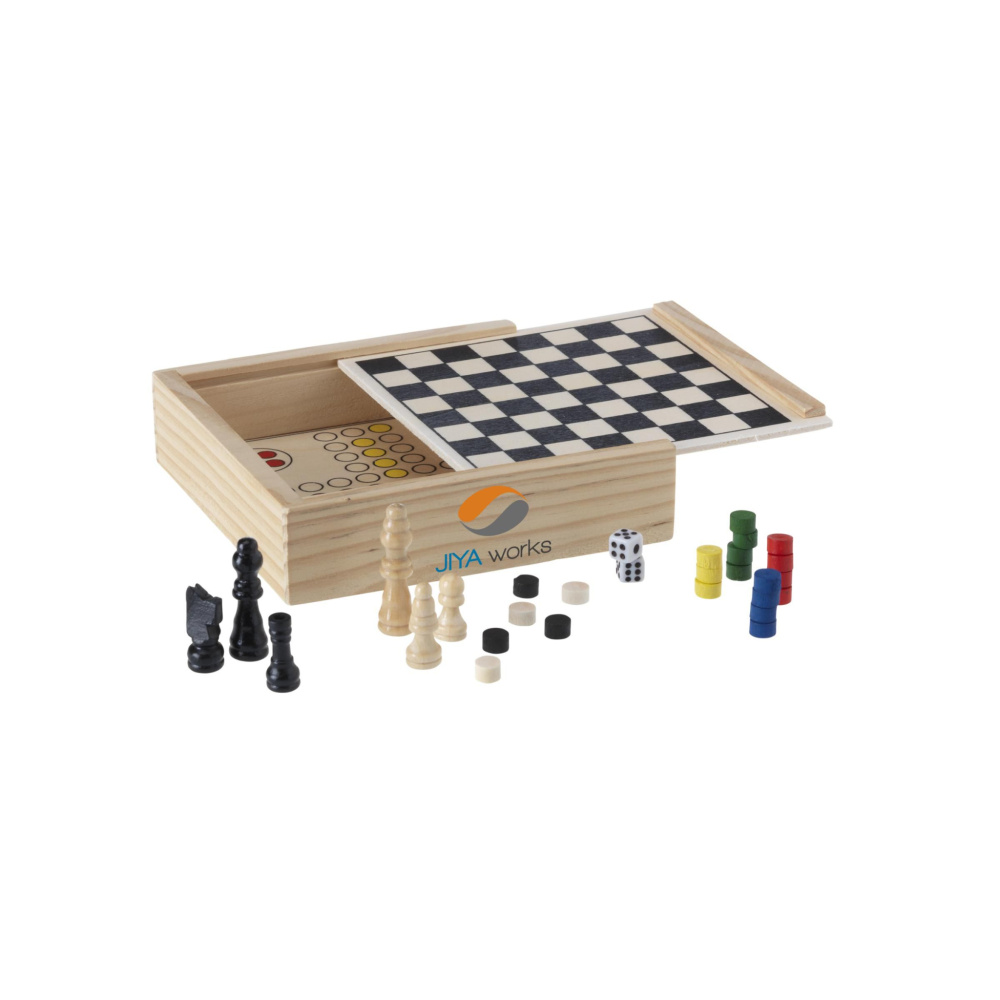 Logotrade mainostuote tuotekuva: WoodGame 5-in-1 -pelisetti