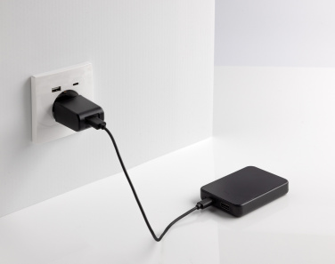 Logo trade mainostuote kuva: Boostcore RCS virtalähde 5.000mAh USB C:llä varustettuna