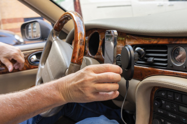 Logo trade mainoslahja ja liikelahja tuotekuva: PowerCruze RCS, 15 W magneettinen auton latausteline