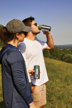 Logo trade liikelahjat mainoslahjat kuva: Musta+Blum-eristetty matkamuki ruostumatonta terästä