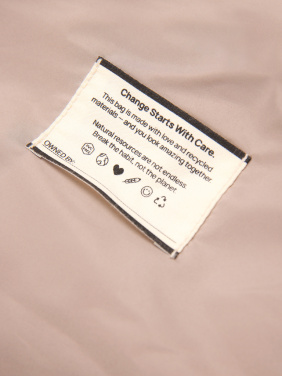 Logotrade liikelahja tuotekuva: KENTO URBAN RCS rNylon viikonloppulaukku