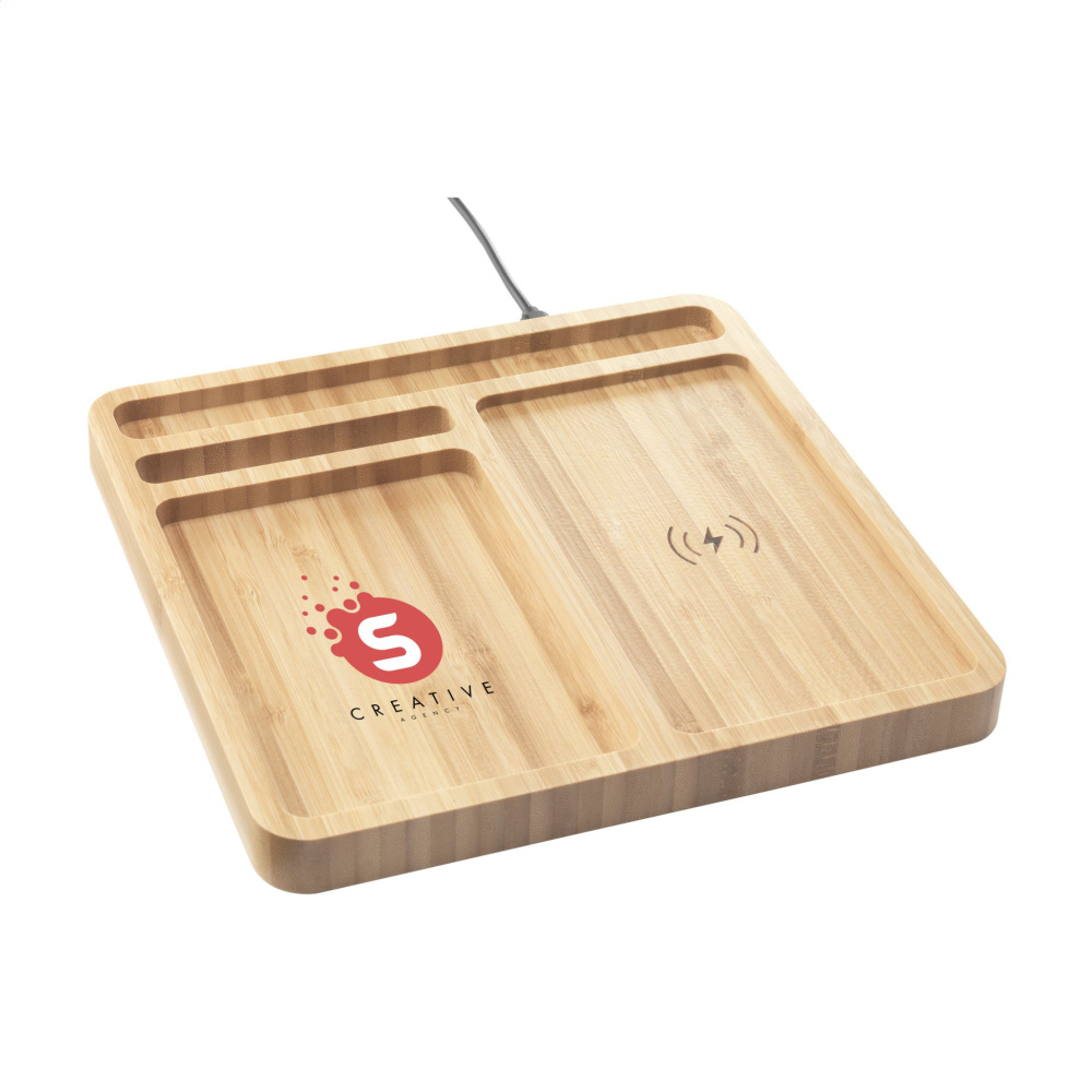 Logotrade dovana nuotrauka: Bamboo Organizer įkroviklis