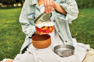 Logotrade firminės dovanos nuotrauka: Black+Blum stiklinis pietų dubuo 750ml