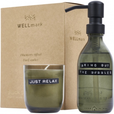 Logotrade Ideja dāvanas foto: Wellmark Discovery 200 ml roku ziepju dozators un 150 g aromātisko sveču komplekts - tumšs dzintara aromāts