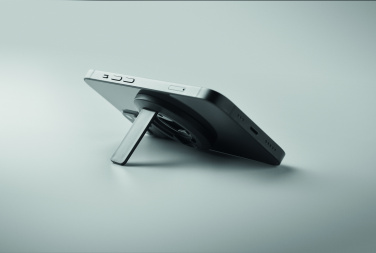 Лого трейд pекламные продукты фото: Phone holder and bottle opener