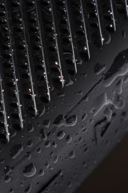 Лого трейд pекламные cувениры фото: Водонепроницаемая и пылезащитная колонка Titan IP67 мощностью 5 Вт.