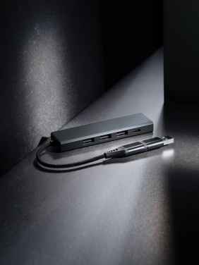 : Terra hub med 3 USB portar i RCS återvunnen aluminium