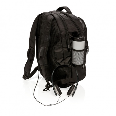 Logotrade kampanjprodukter bild: Swiss Peak laptopryggsäck 20L