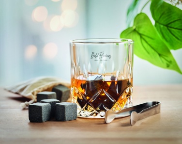 Logotrade presentreklam bild: Whiskeyset i bambulåda