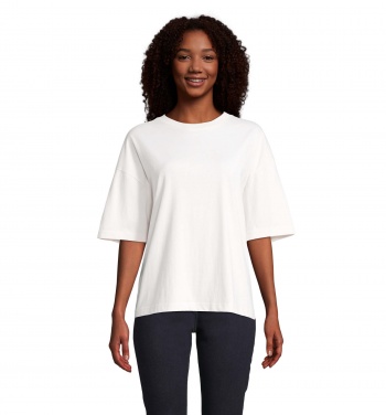 Logotrade reklamprodukter bild: BOXY WOMEN OVERSIZE T-SHIRT