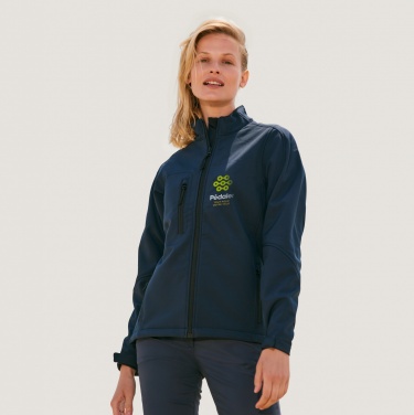 Logotrade profilprodukter bild: ROXY DAM SOFTSHELL JACKA