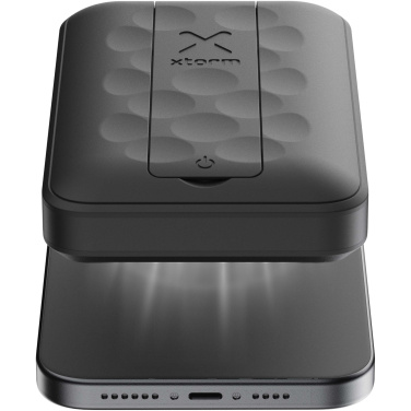 Logotrade reklamprodukter bild: Xtorm.FS5W101 magnetisk trådlös powerbank 10 000 mAh 5 W