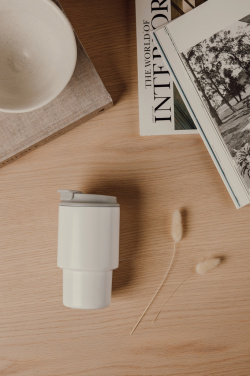 Logotrade profilprodukter bild: VINGA Nagano RCS to-go-mug 350 ML