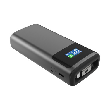 Logotrade kampanjprodukter bild: Quantom RCS ultrasnabb PD45W 10.000mAh powerbank med display